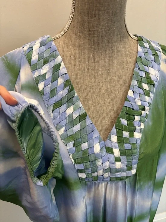 La Petite Francaise Barbara Tie Dye Tunic Braided V Neck Green Size Large - Picture 8 of 14